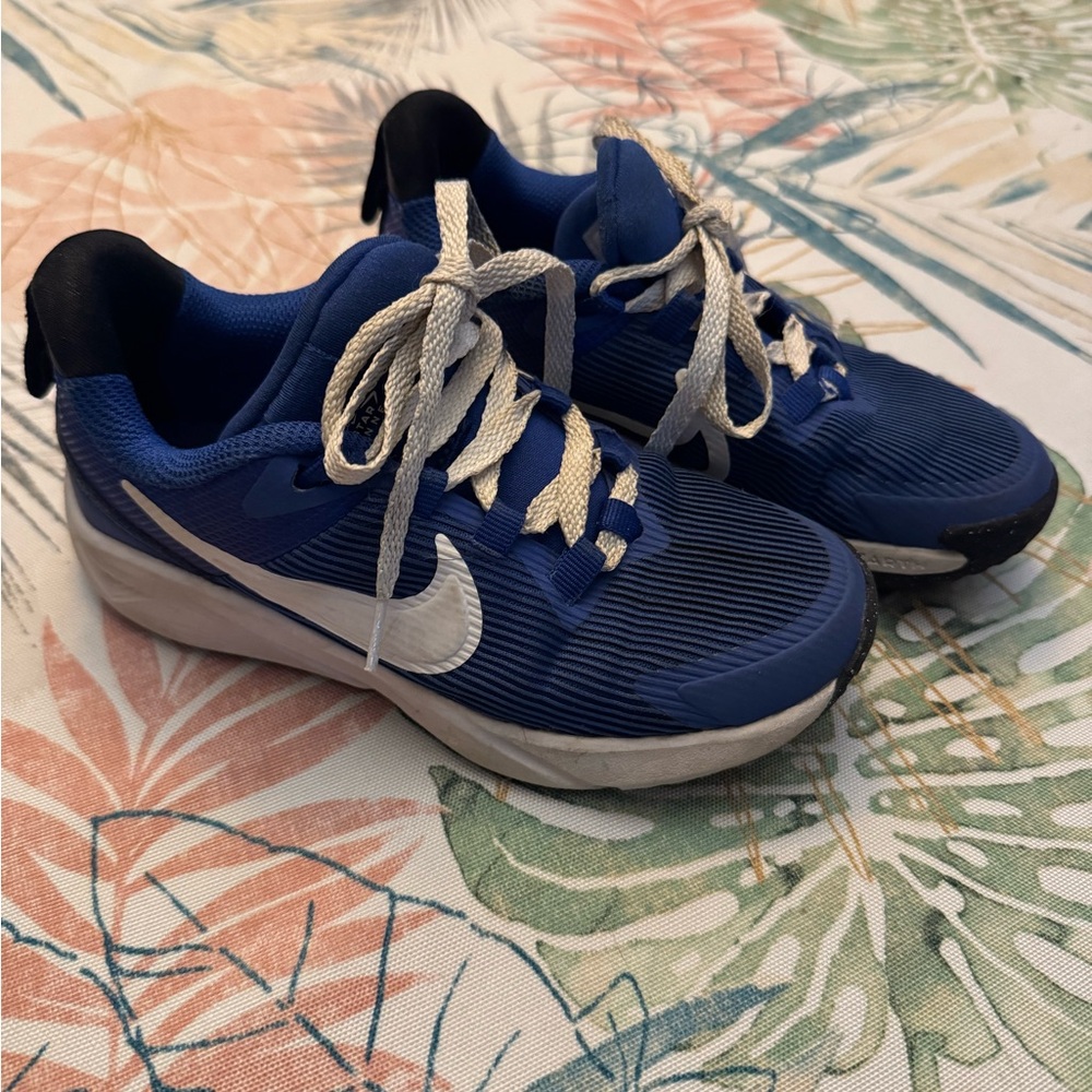 Nike Kids' Preschool Star Runner 4 Shoes